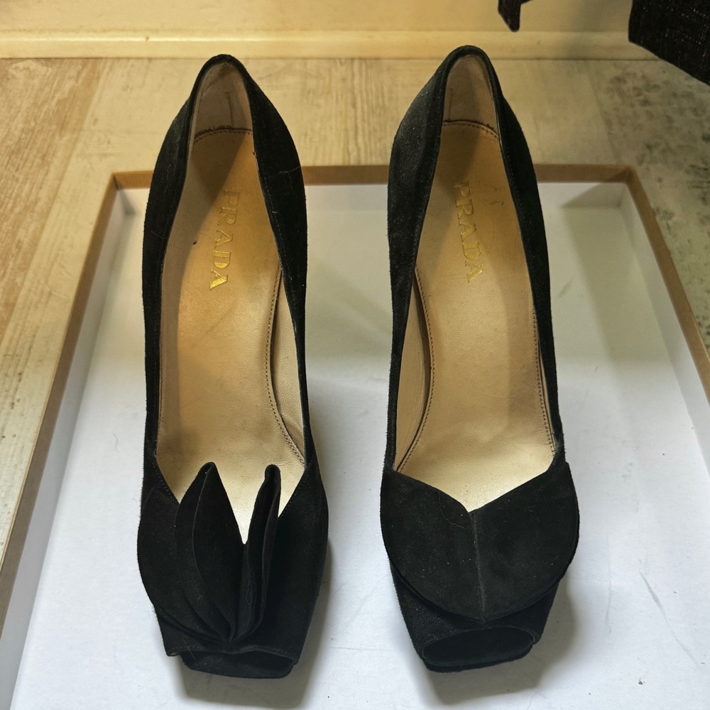 Prada Shoe peep toe black heel (8.5) - Picture 5 of 5